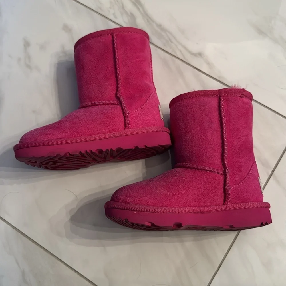 Pink Ugg Classic Kids Boot